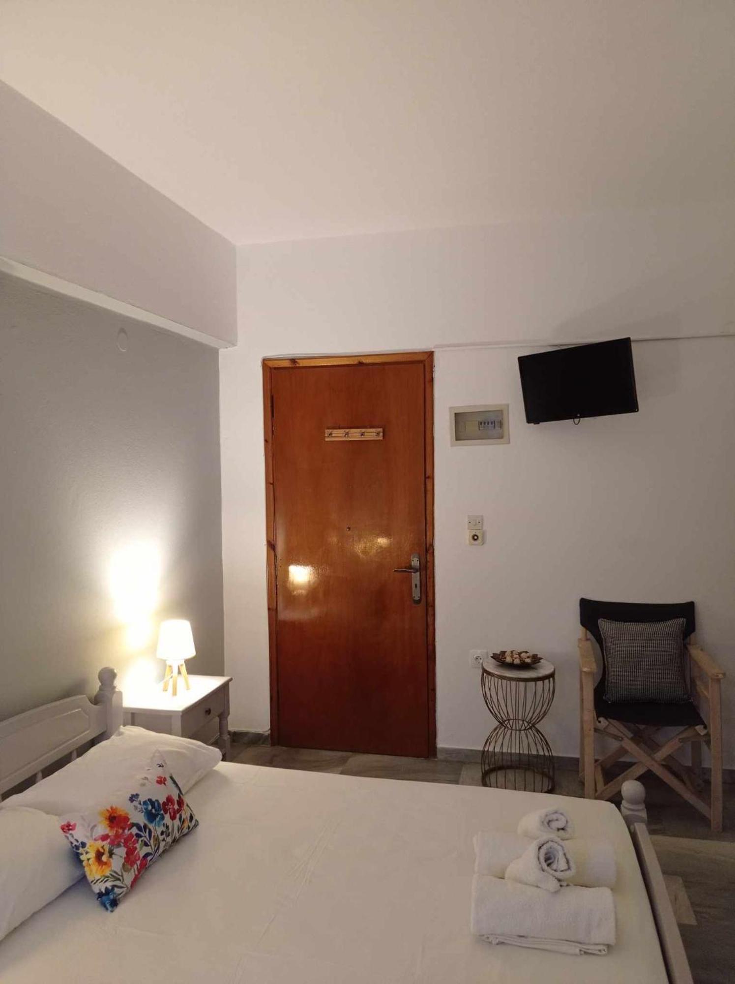 Kantouni Guest House By The Sea 巴特斯欧 外观 照片