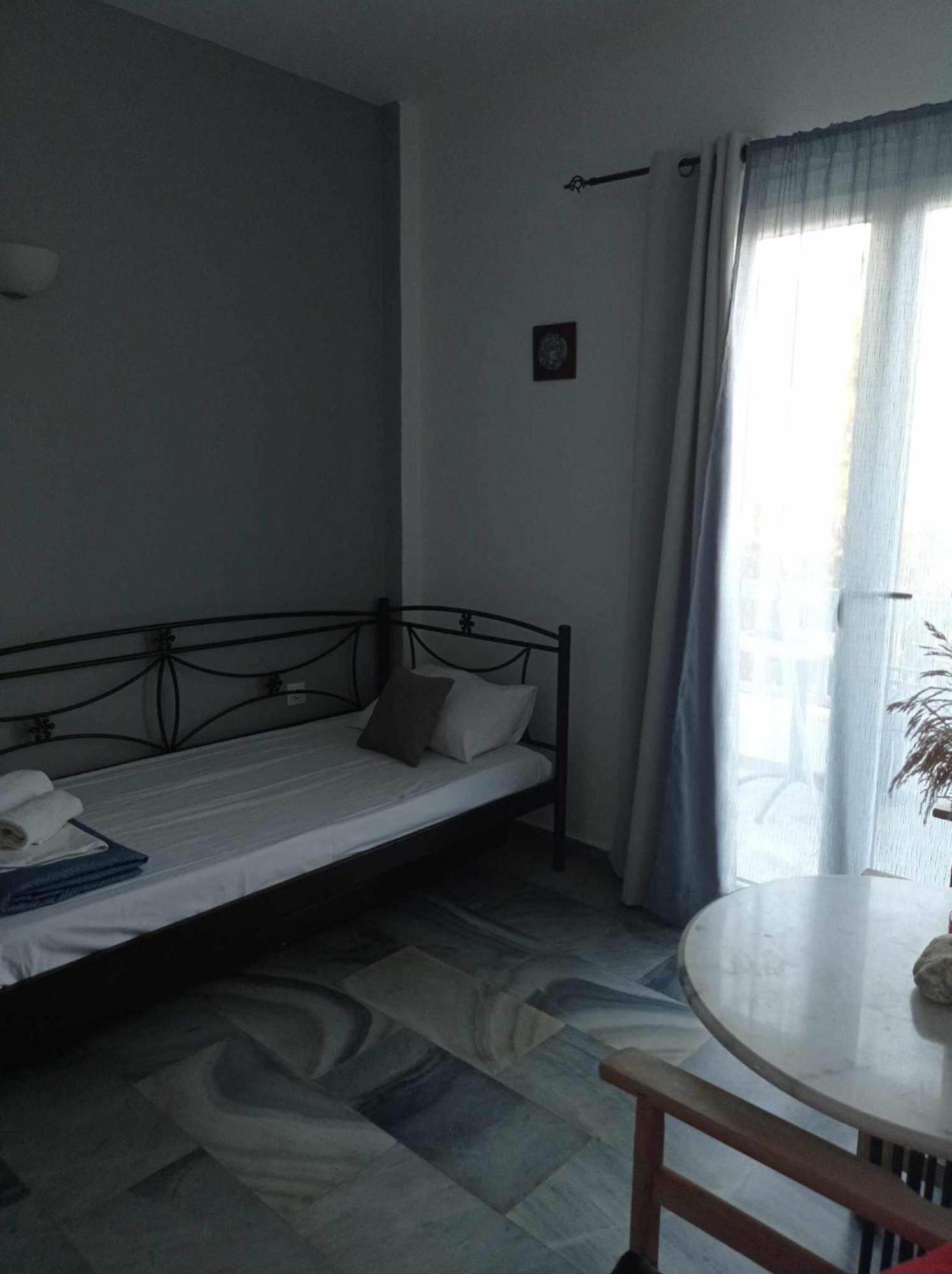 Kantouni Guest House By The Sea 巴特斯欧 外观 照片